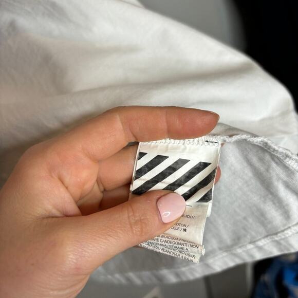 Off White Caravaggio Arrows Short Sleeve Over T-shirt - Picture 13 of 15